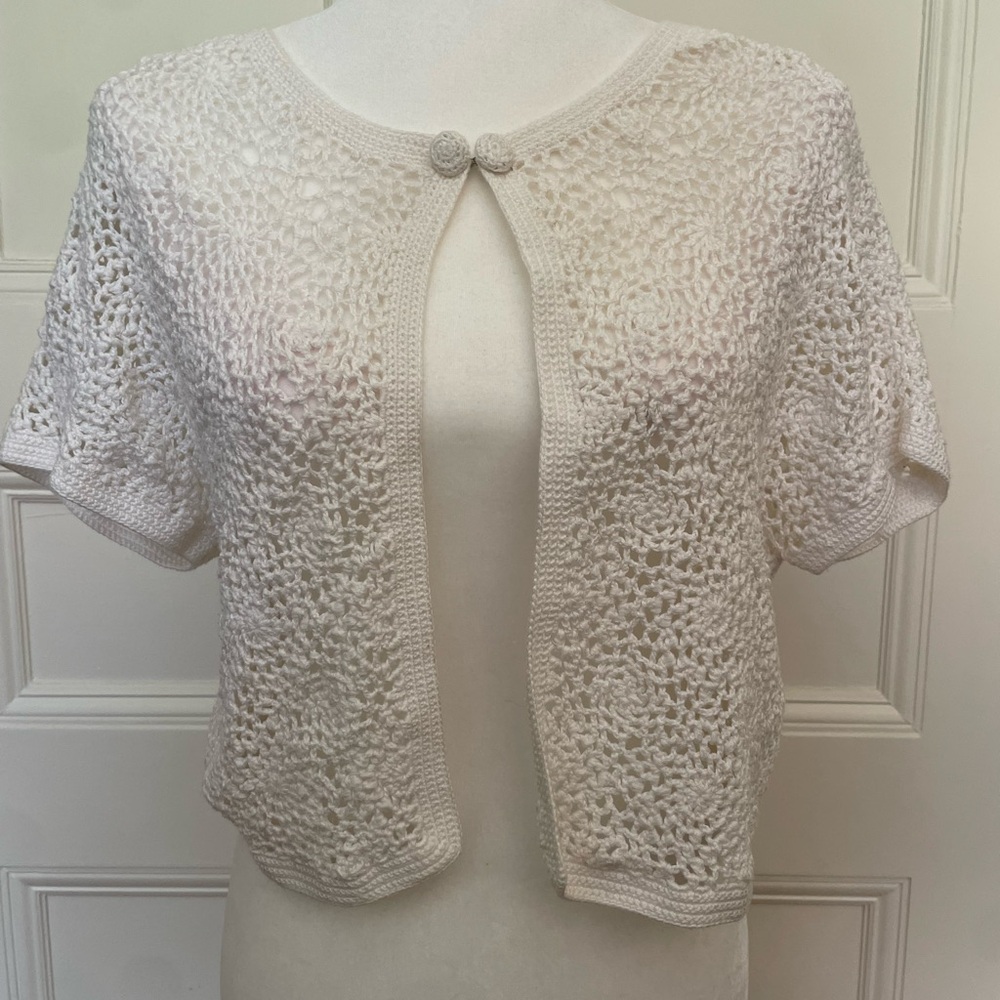Elegant Cream Knit Women's Sweater